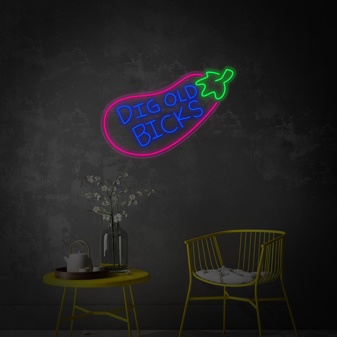 "Big Old Bicks aubergine, TV -show inspirert" Neonskilt
