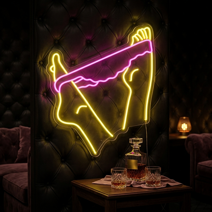 "Estetisk kvinnekropp" Neonskilt