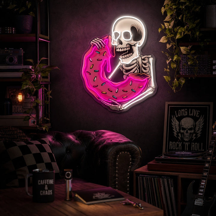 "Hodeskalle spiser deilig smultring" UV-trykt LED-neonskilt