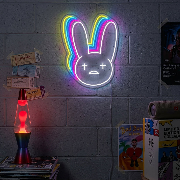 "Bad Bunny Sanger Og Rapper" Neonskilt