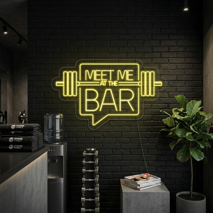 "Meet Me At The Bar Treningsstudioet" Neonskilt