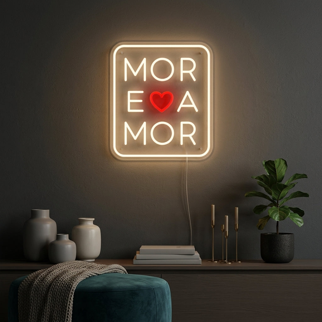 "More Amor Love" Neonskilt