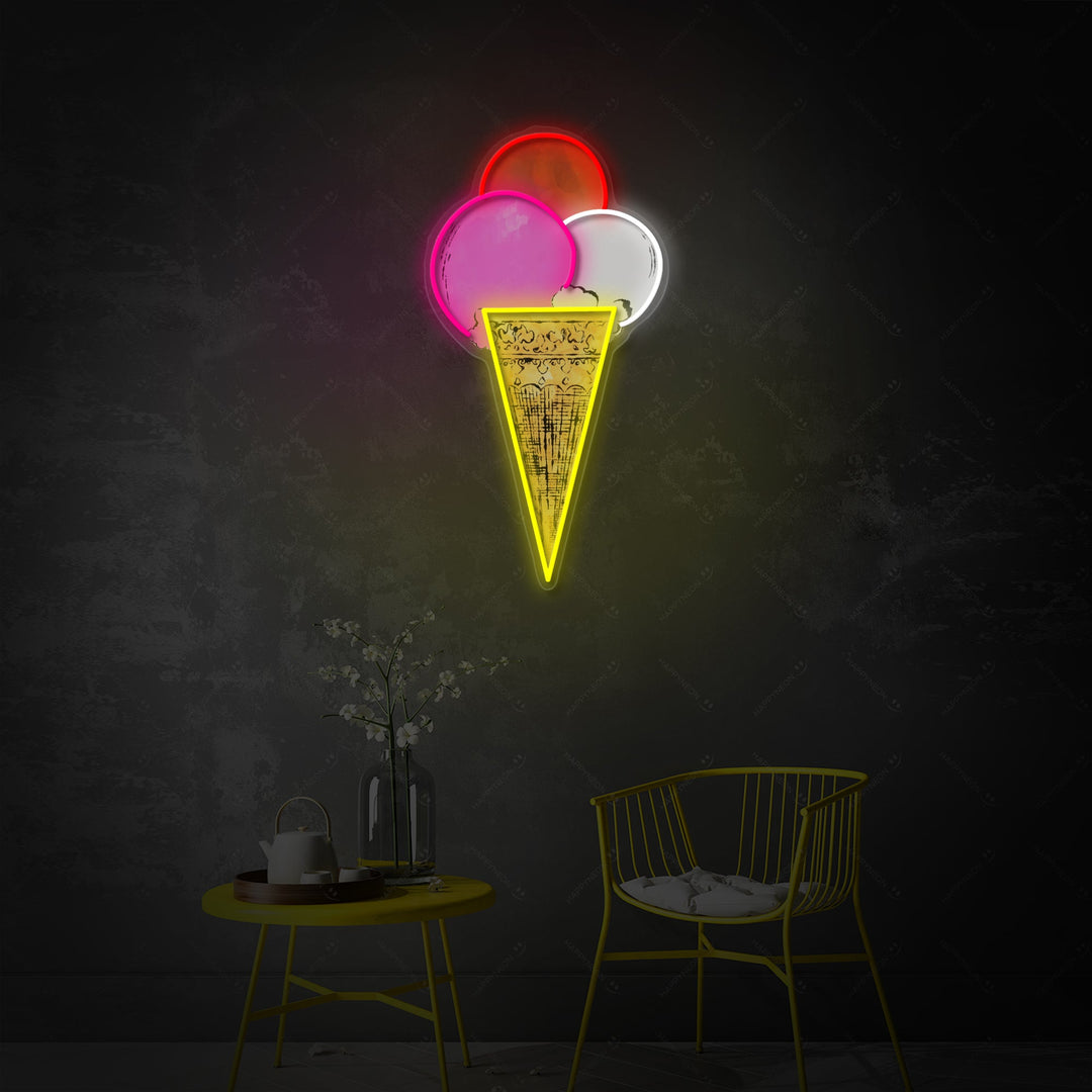 "Pop Art Trippel Øsekjegle" Neonskilt