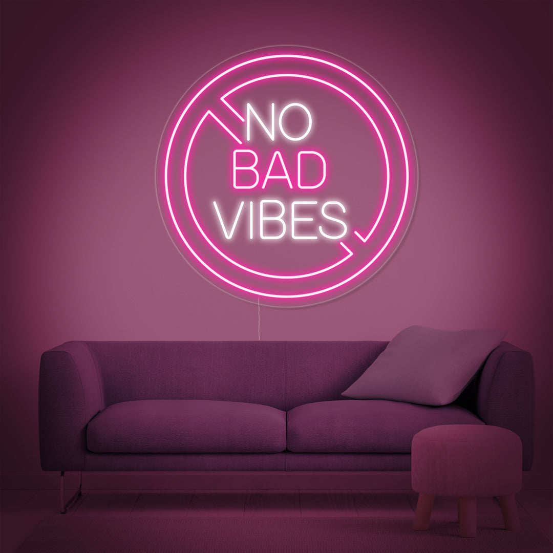 "No Bad Vibes" Neonskilt